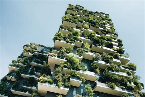  Green Architecture: A Guide for Designing Sustainable Buildings -  A Symphony of Nature and Innovation in Construction